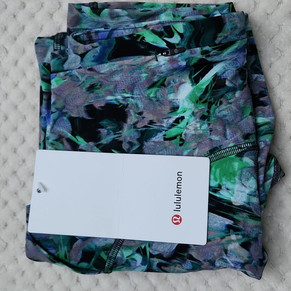 Nwt Lululemon Swift Speed HR Crop 21 Leggings *Luxtreme - Picture 8 of 9